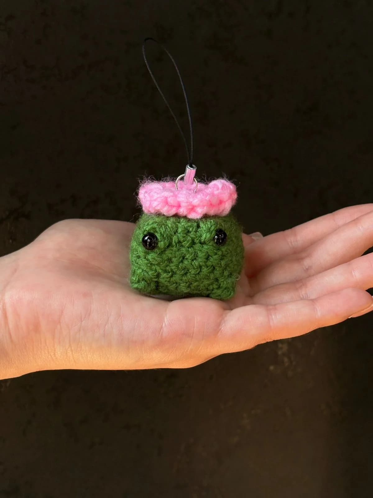 Frog with flower